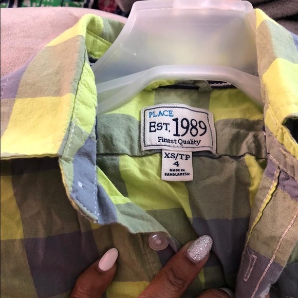 a shirt/chemise - Picture 3 of 3